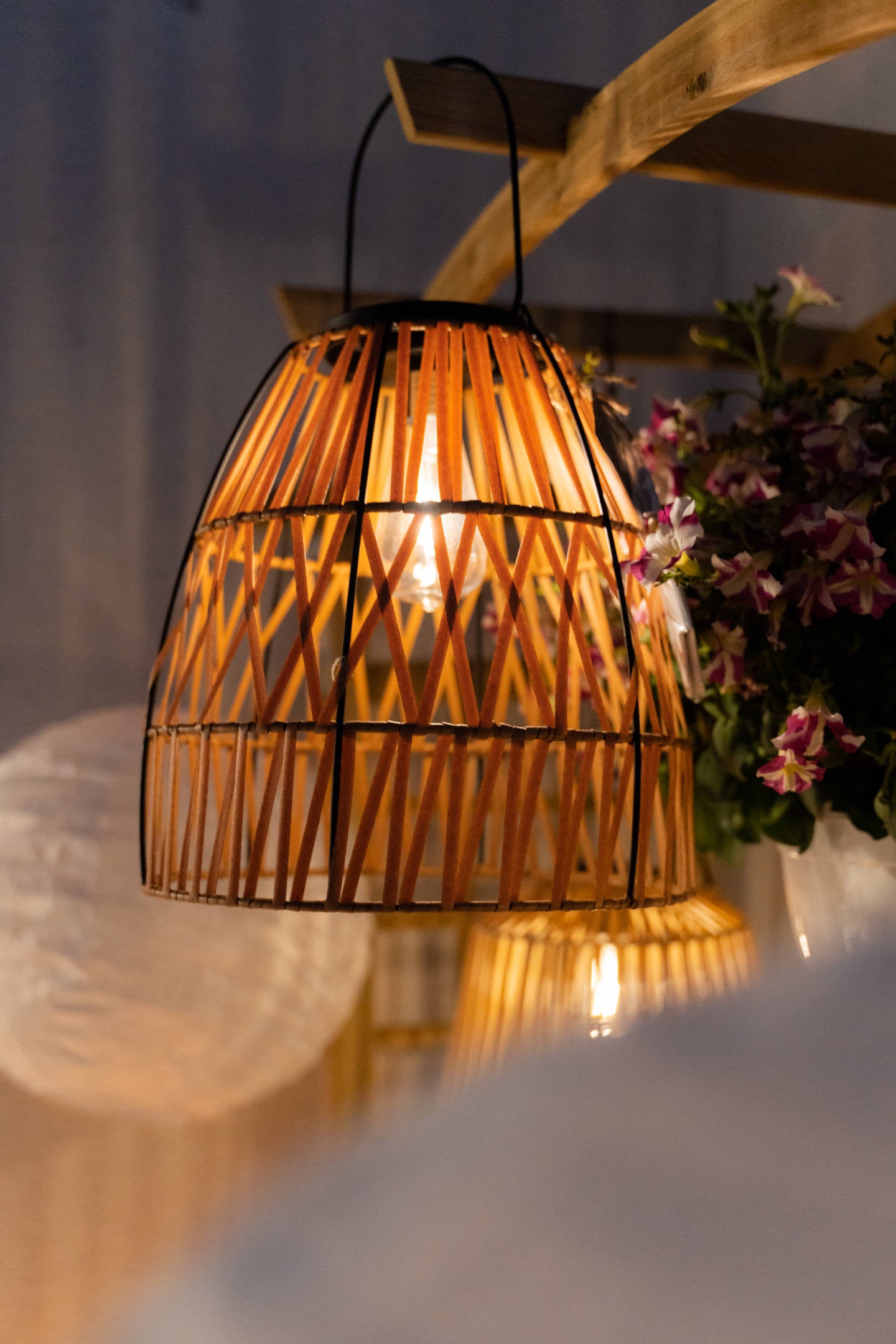 Lampion solarny na balkon Esha, wys. 32,5 cm