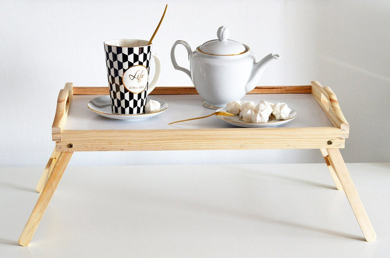 Drewniany stolik śniadaniowy, taca z nóżkami, 50x30 cm