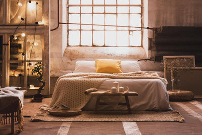 Przytulnie i oryginalnie - 5 pomysłów na oświetlenie sypialni