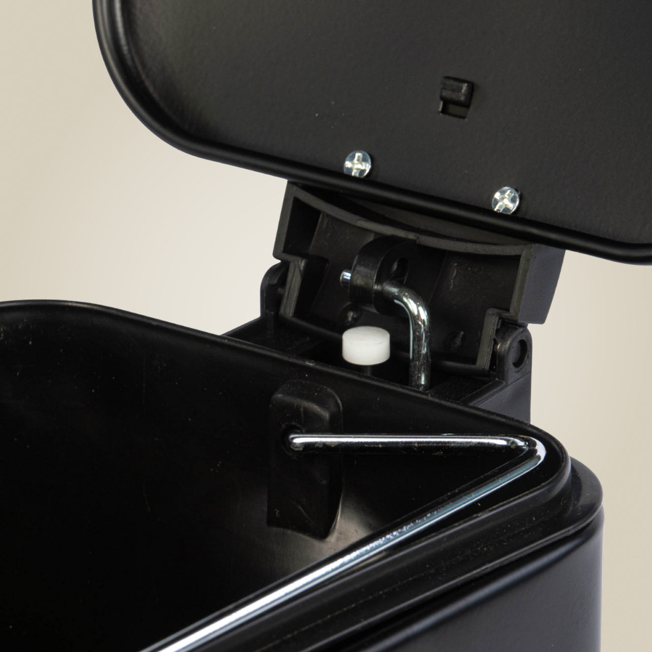 Wąski kosz łazienkowy BALVO, 5 l