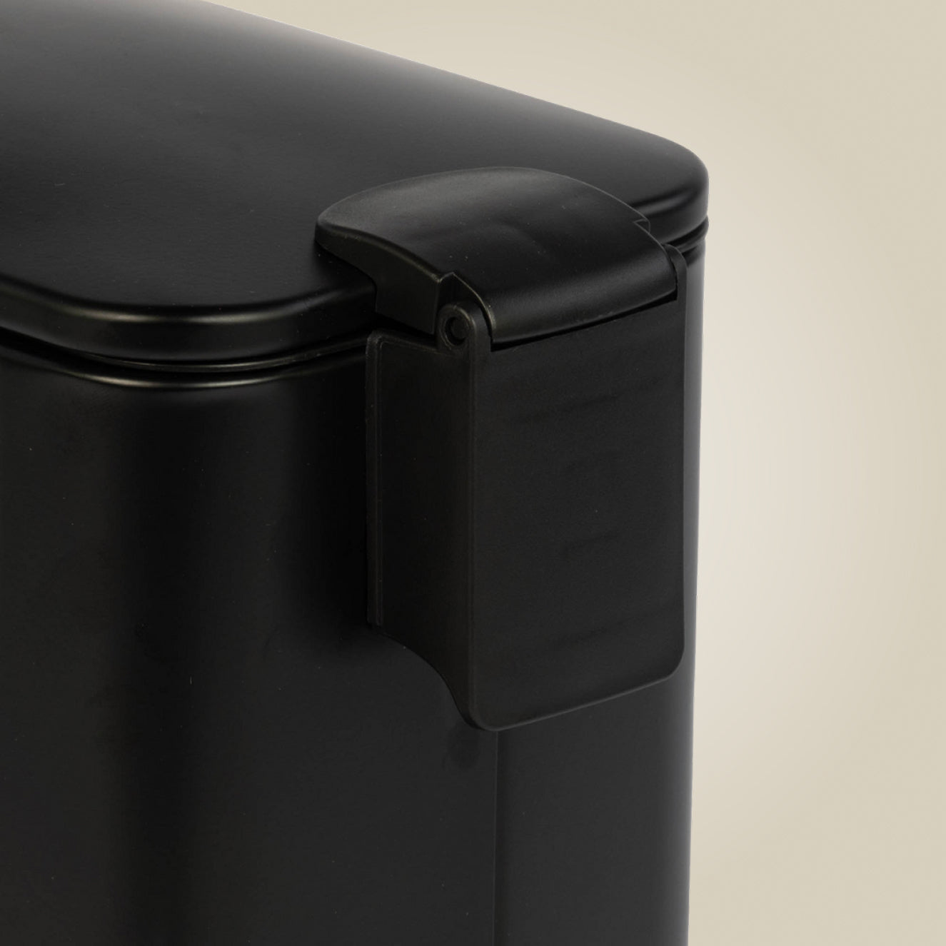 Wąski kosz łazienkowy BALVO, 5 l