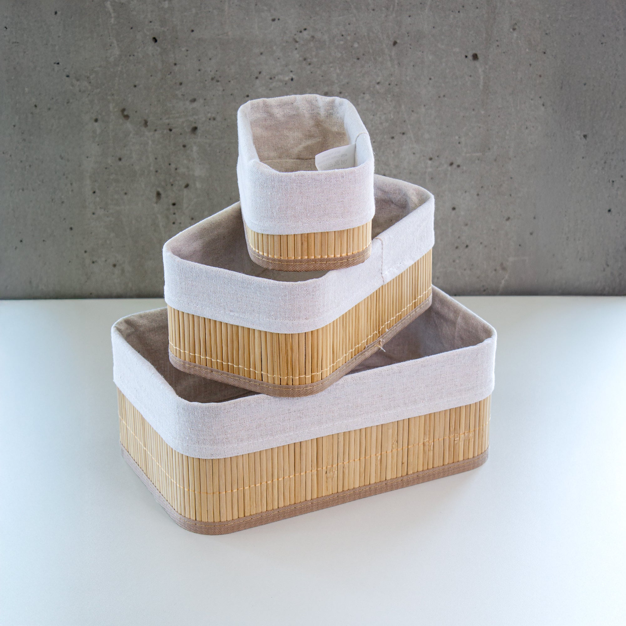 Zestaw bambusowych koszyków do przechowywania VINNO