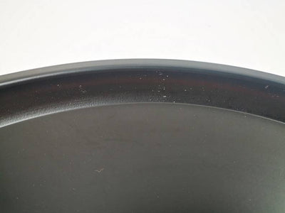 OUTLET Czarny, metalowy stolik z funkcją schowka