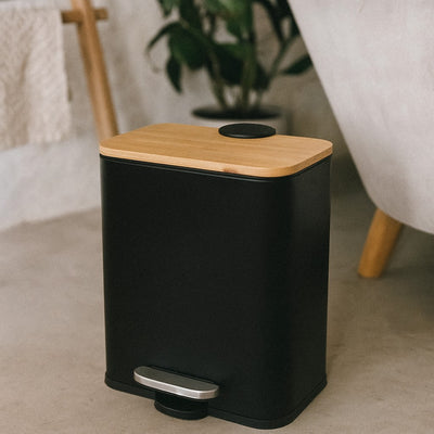 Wąski kosz łazienkowy z bambusem ZETRU, 5 l