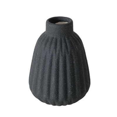 Wazon ceramiczny w prążki ESKO, czarny mat
