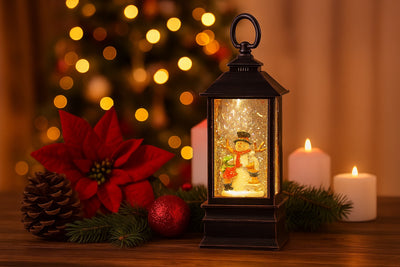 Dekoracyjny lampion świąteczny LED z wodą i brokatem, 23 cm