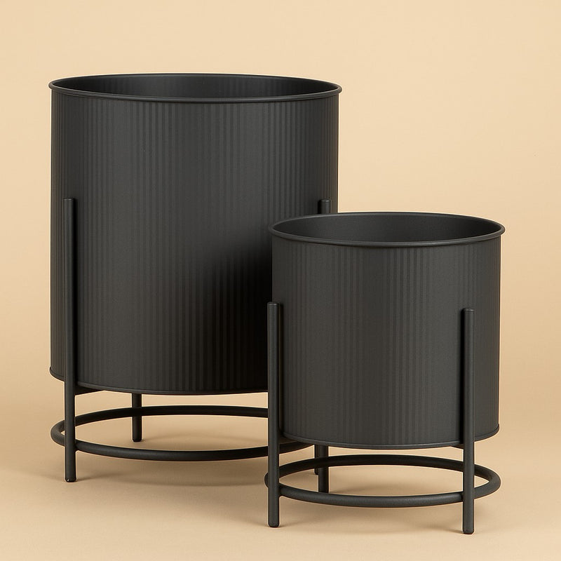 Metalowe osłonki na doniczki OMEE, 2 sztuki, Ø 17 + Ø 20 cm