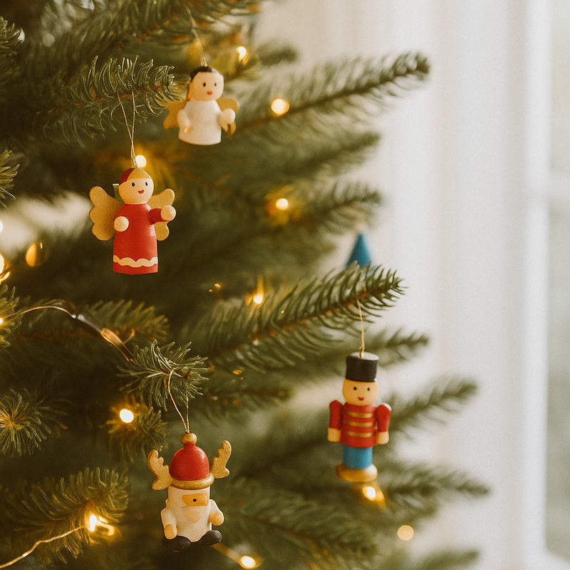 Zestaw drewnianych zabawek choinkowych, 12 szt. 