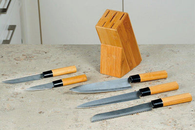 Stojak z nożami, zestaw noży + bloczek na ostrza wykonany z bambusowego drewna