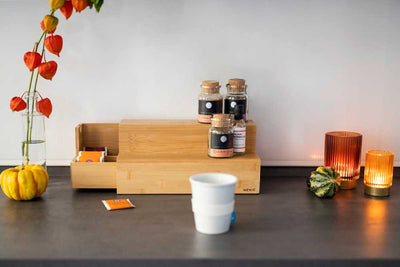 Organizer bambusowy na kawy i herbaty, dwupoziomowa szkatułka z przegródkami, WENKO