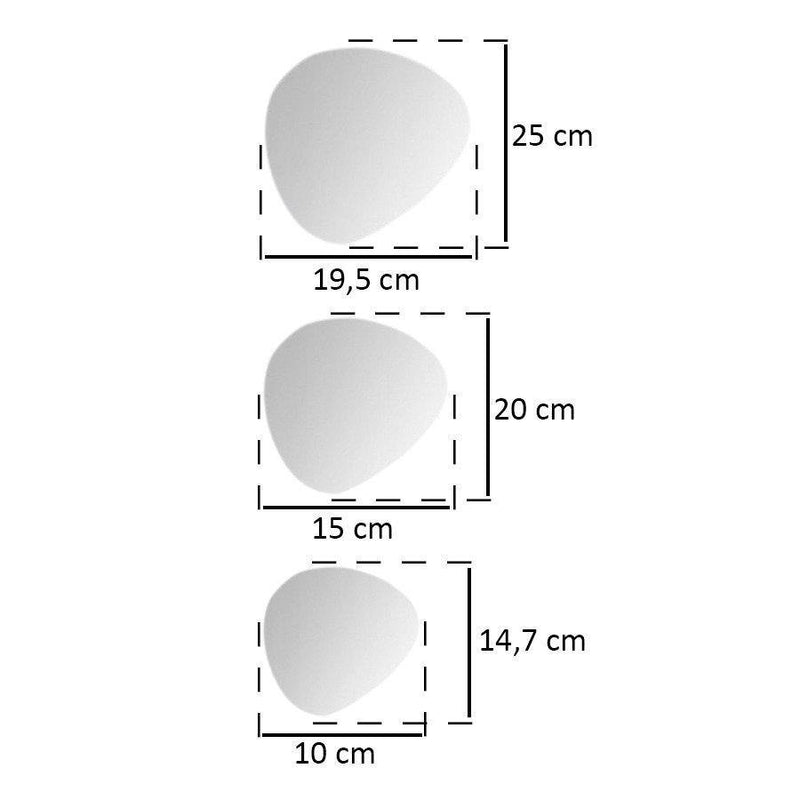 Zestaw 7 luster różnej wielkości w kształcie kamyków pozwoli udekorować sypialnię łazienkę