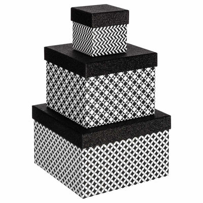 Pudełka prezentowe w różnych rozmiarach, wzór geometryczny, biały i czarny