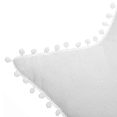 Poduszka dekoracyjna do pokoju dziecka, motyw gwiazdy z pomponami, 50 x 50 cm, kolor biały