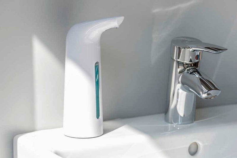 Bezdotykowy dozownik do mydła i płynu do dezynfekcji LARINO, z sensorem na podczerwień,400 ml, WENKO