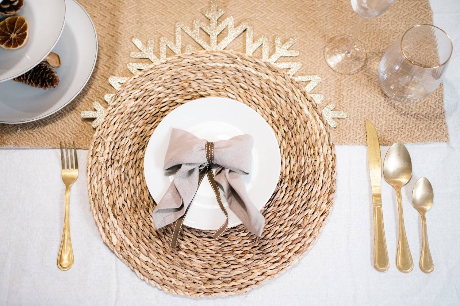 Podkładka na stół z brokatem SNOWFLAKE